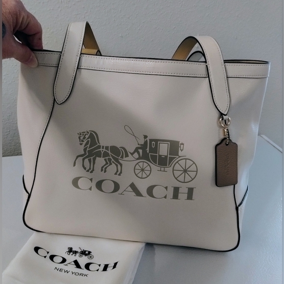 Coach Tote With Dustbag - Picture 15 of 15
